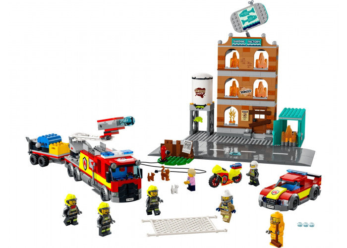 LEGO City 60321 Brandweerwagen en team